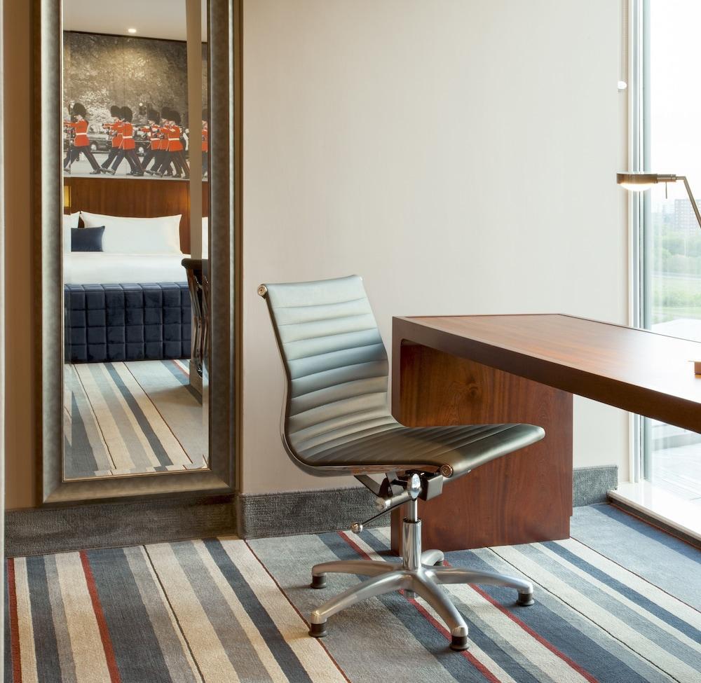 Hyatt Place West London Hayes Hayes  Exterior photo