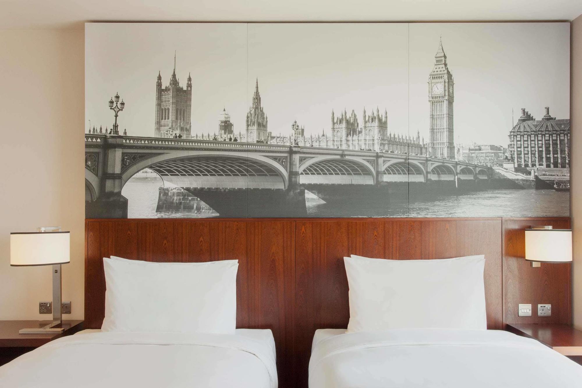 Hyatt Place West London Hayes Hayes  Exterior photo