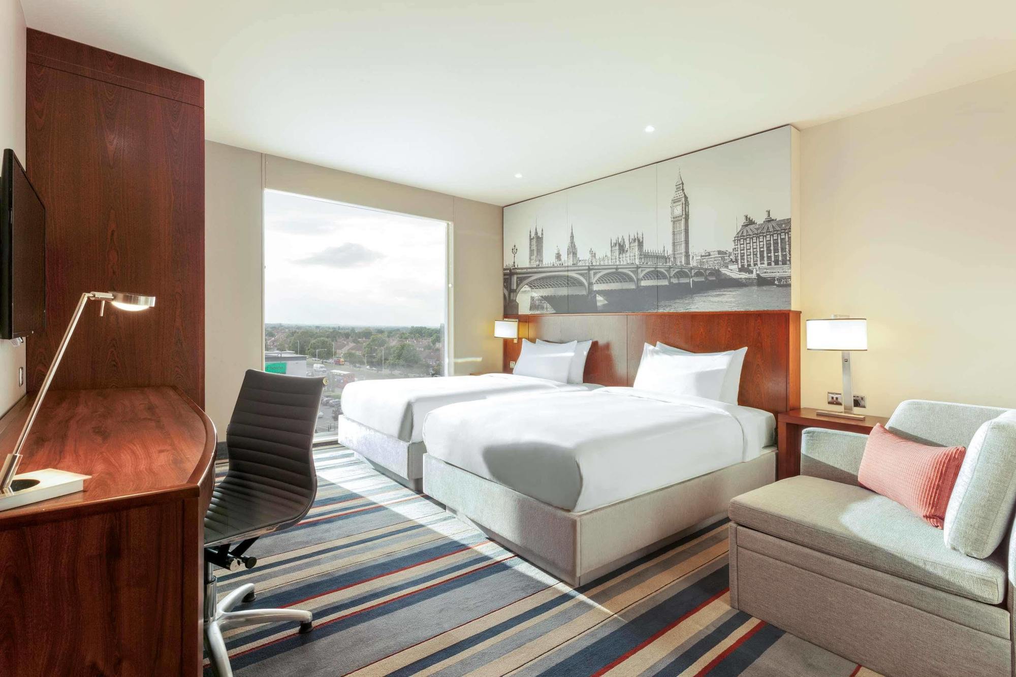 Hyatt Place West London Hayes Hayes  Exterior photo